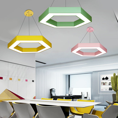 Schwarze galvanisierte lineare Lichter LED, vertieftes magnetisches LED-Bahn-Aluminiumlicht