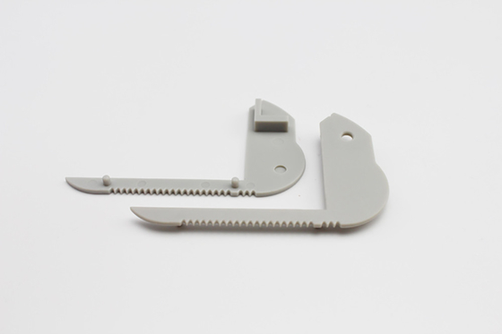 Anodisierte silberne Aluminiumverdrängung für Breite LED-Neonbeleuchtung 80mm